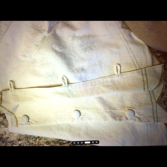 GORGEOUS! GOLD EMBROIDER CHRISTMAS TREE SKIRT NEW! - Picture 5 of 6